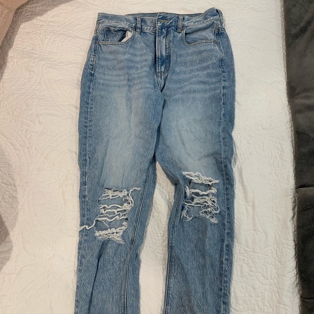 Ripped jeans